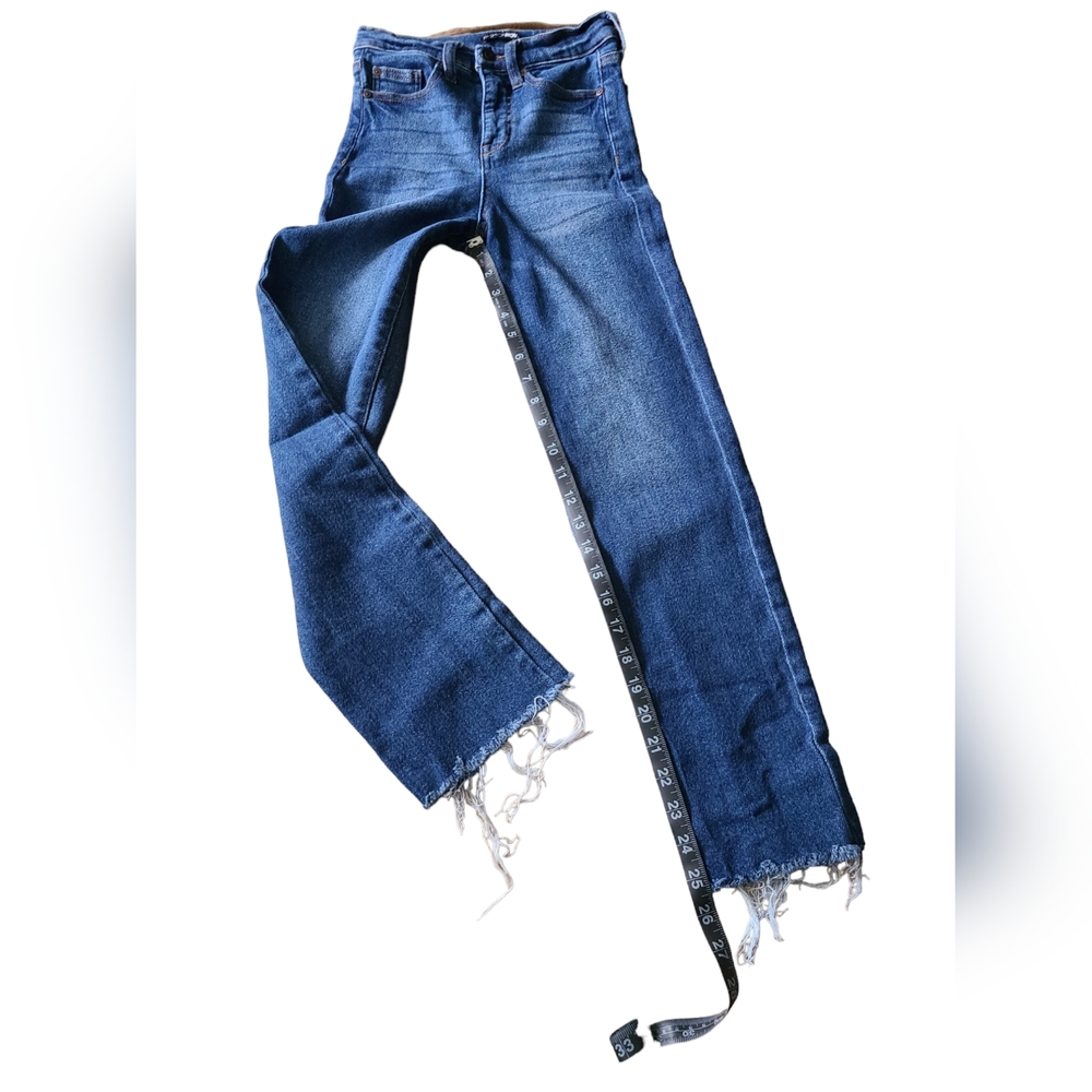 FASHION NOVA | RAW HEM JEANS | SIZE 1/25 - Picture 9 of 13